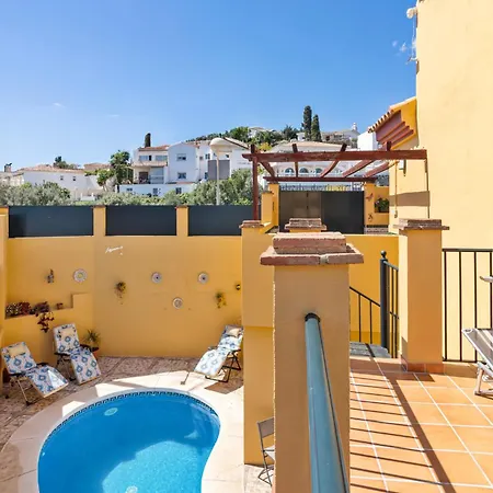 Stunning Townhouse With Private Pool And Breathtaking Views By Costarentals - Ref 11 Apartment Fuengirola