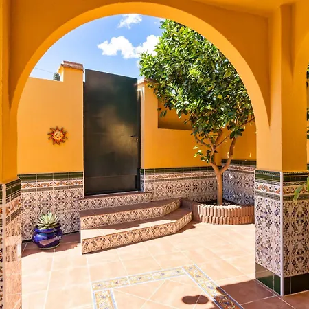 Stunning Townhouse With Private Pool And Breathtaking Views By Costarentals - Ref 11 Apartment Fuengirola